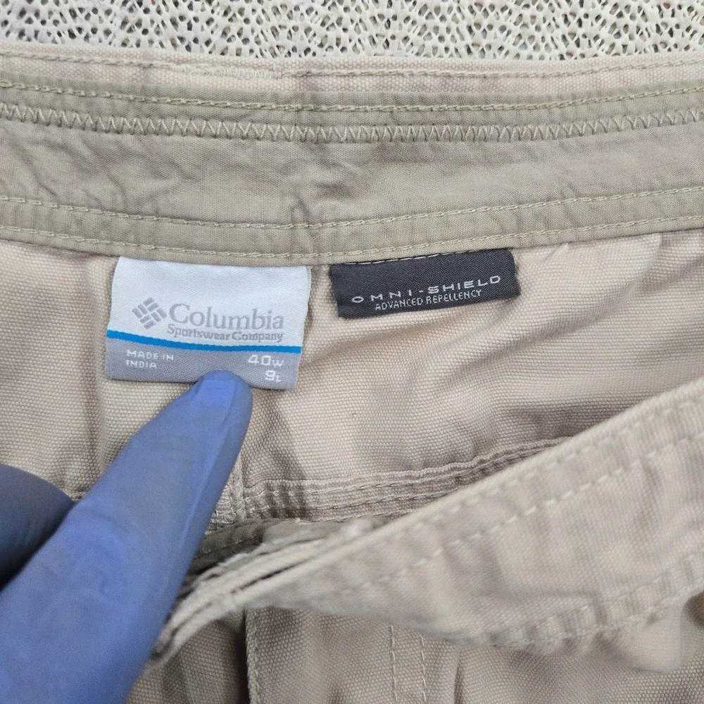 Columbia Ultimate ROC Shorts Mens 40 x 9
